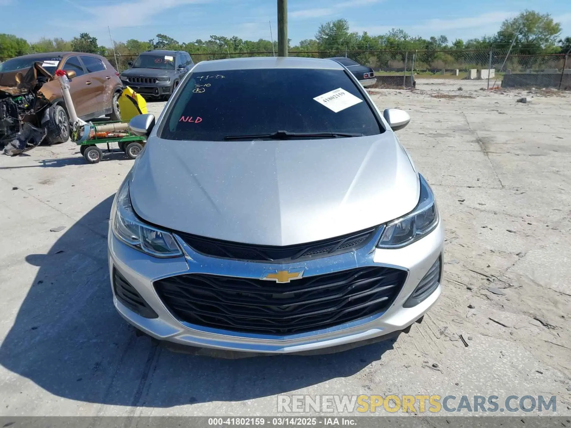 12 Photograph of a damaged car 1G1BC5SM5K7149892 CHEVROLET CRUZE 2019