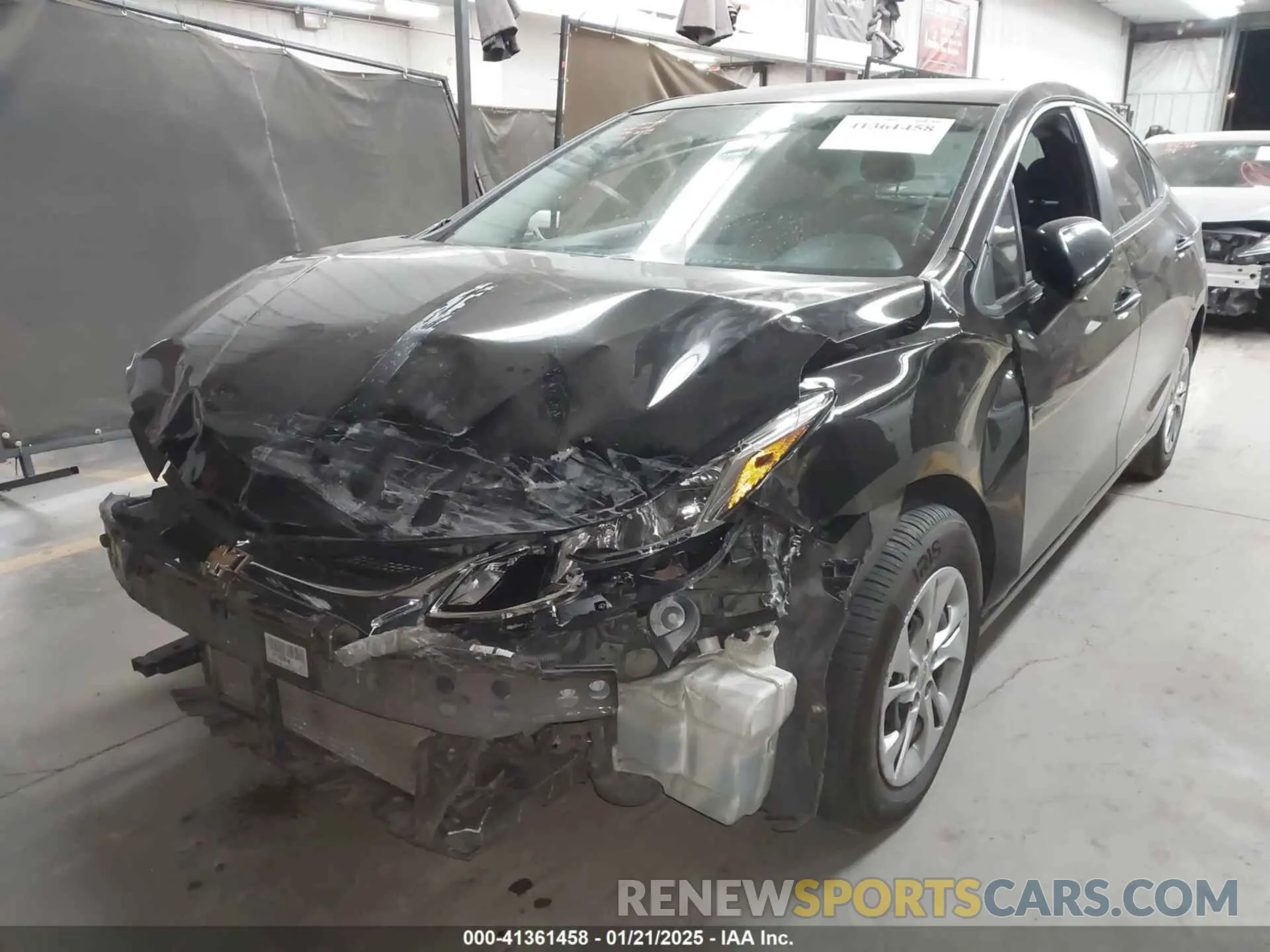 2 Photograph of a damaged car 1G1BC5SM5K7150220 CHEVROLET CRUZE 2019