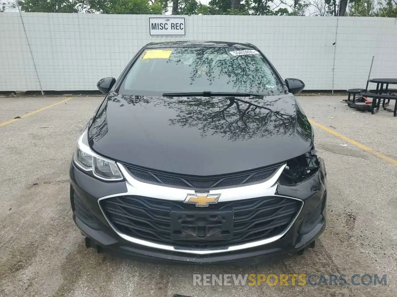 5 Photograph of a damaged car 1G1BC5SM5K7152064 CHEVROLET CRUZE 2019