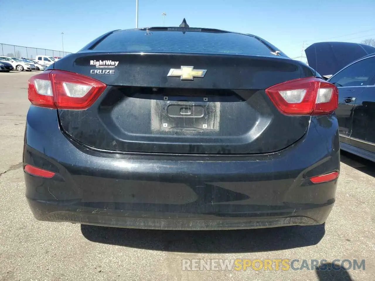 6 Photograph of a damaged car 1G1BC5SM6K7114827 CHEVROLET CRUZE 2019