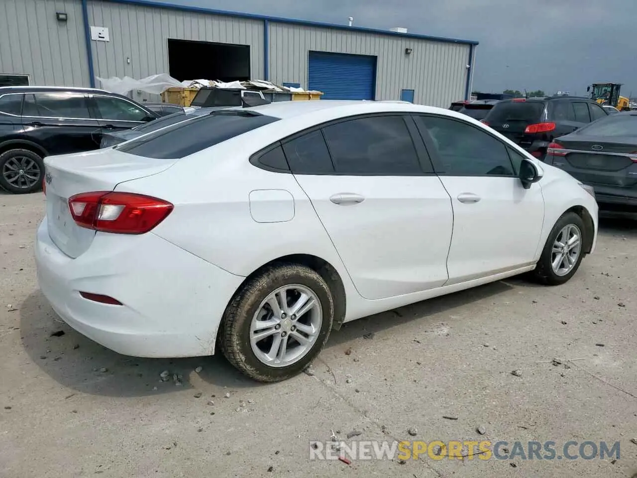 3 Photograph of a damaged car 1G1BC5SM6K7123320 CHEVROLET CRUZE 2019