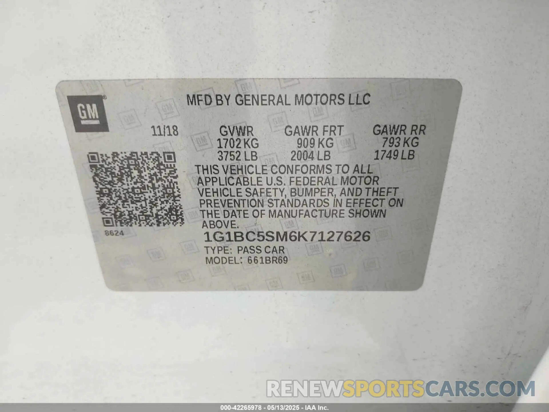 9 Photograph of a damaged car 1G1BC5SM6K7127626 CHEVROLET CRUZE 2019