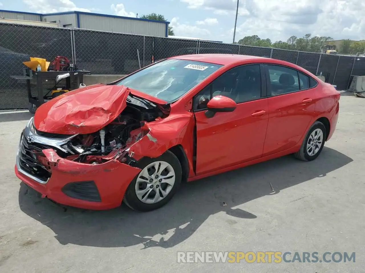 1 Photograph of a damaged car 1G1BC5SM6K7132051 CHEVROLET CRUZE 2019