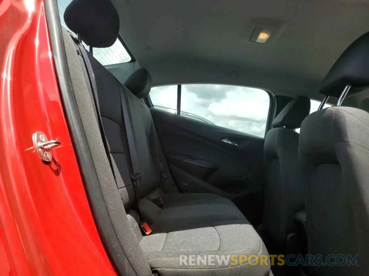 10 Photograph of a damaged car 1G1BC5SM6K7132051 CHEVROLET CRUZE 2019
