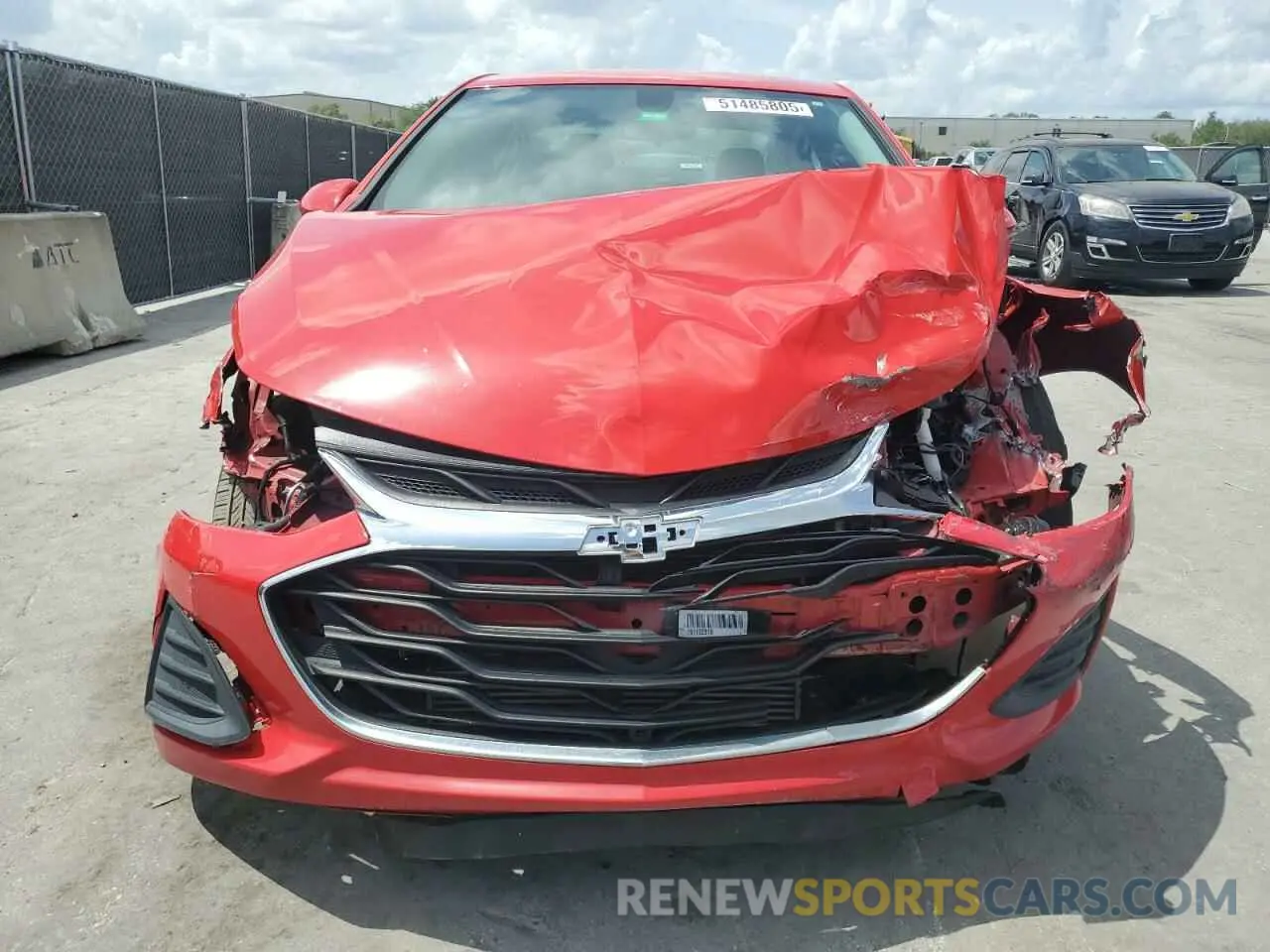 5 Photograph of a damaged car 1G1BC5SM6K7132051 CHEVROLET CRUZE 2019