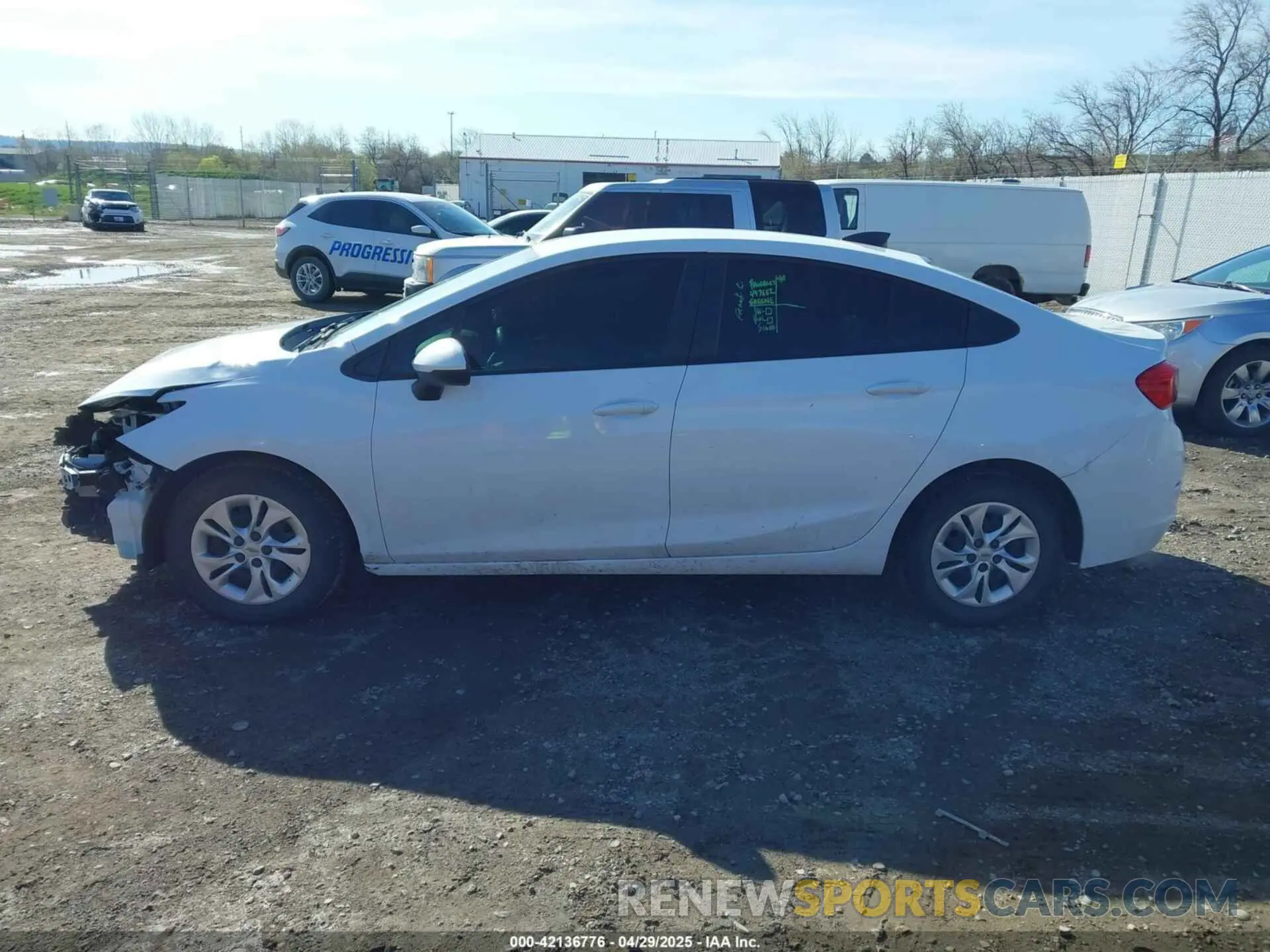 15 Photograph of a damaged car 1G1BC5SM6K7140070 CHEVROLET CRUZE 2019
