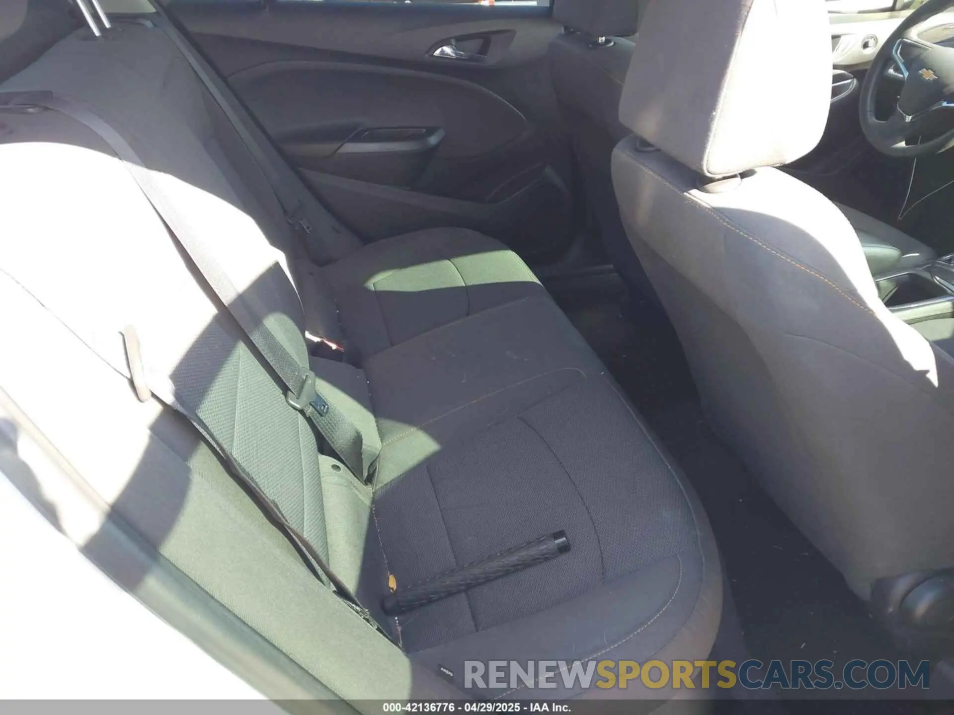 8 Photograph of a damaged car 1G1BC5SM6K7140070 CHEVROLET CRUZE 2019