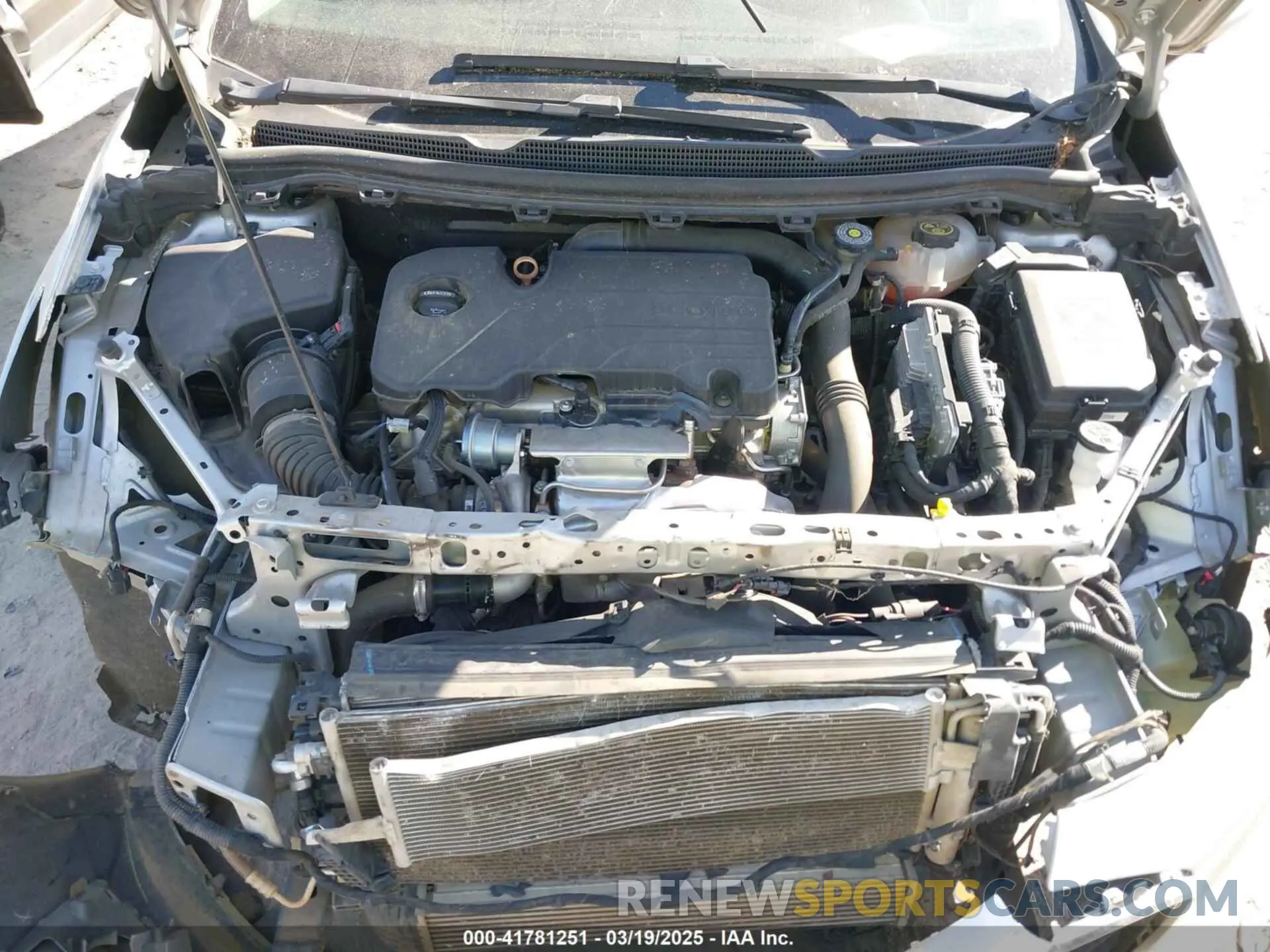10 Photograph of a damaged car 1G1BC5SM6K7146967 CHEVROLET CRUZE 2019