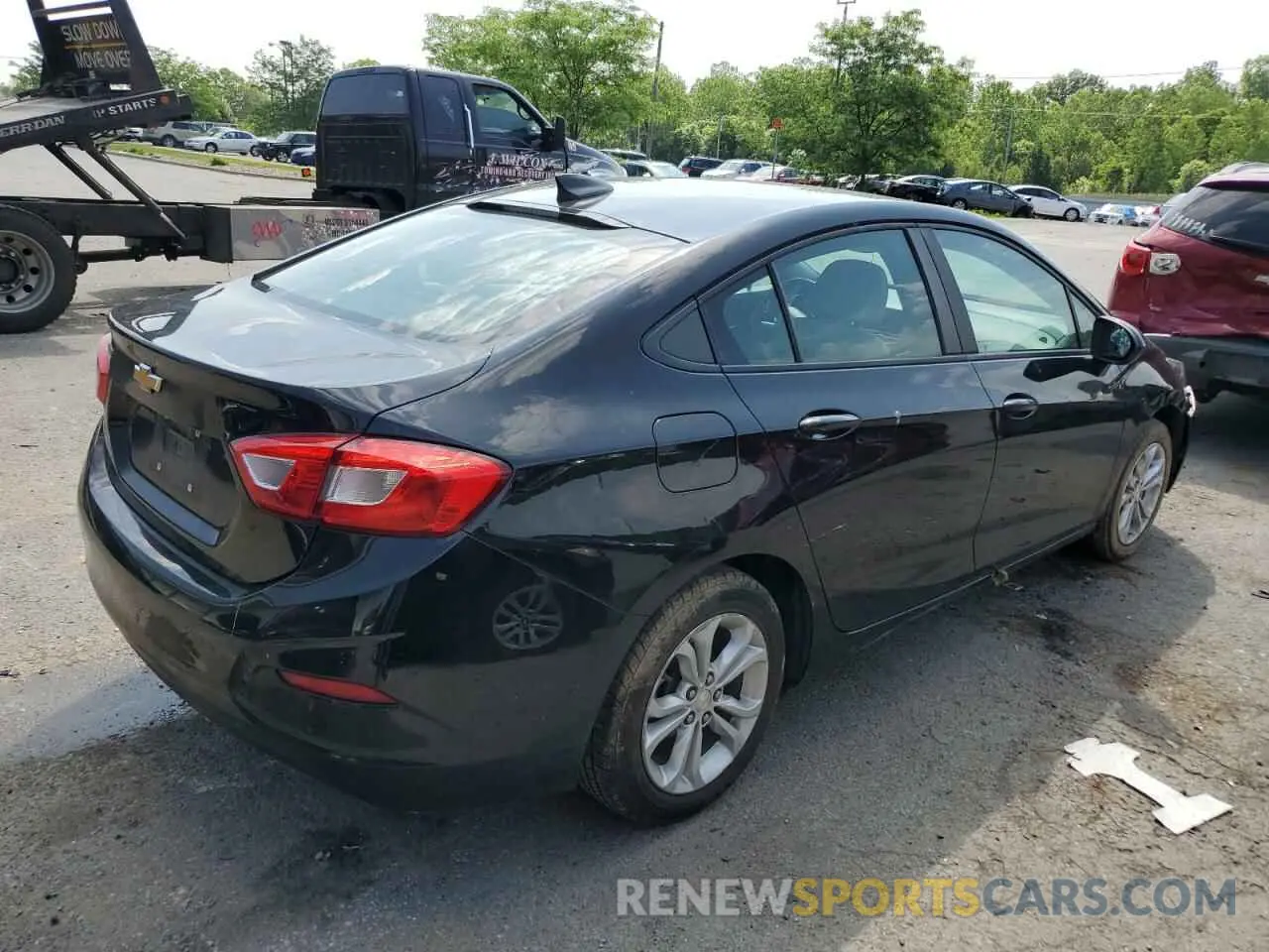 3 Photograph of a damaged car 1G1BC5SM7K7103660 CHEVROLET CRUZE 2019