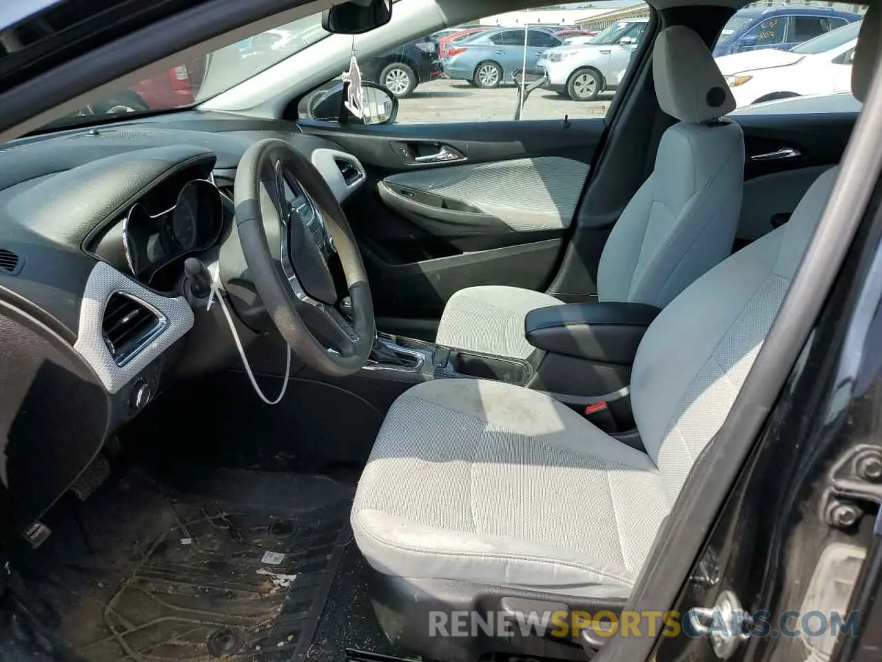 7 Photograph of a damaged car 1G1BC5SM7K7103660 CHEVROLET CRUZE 2019