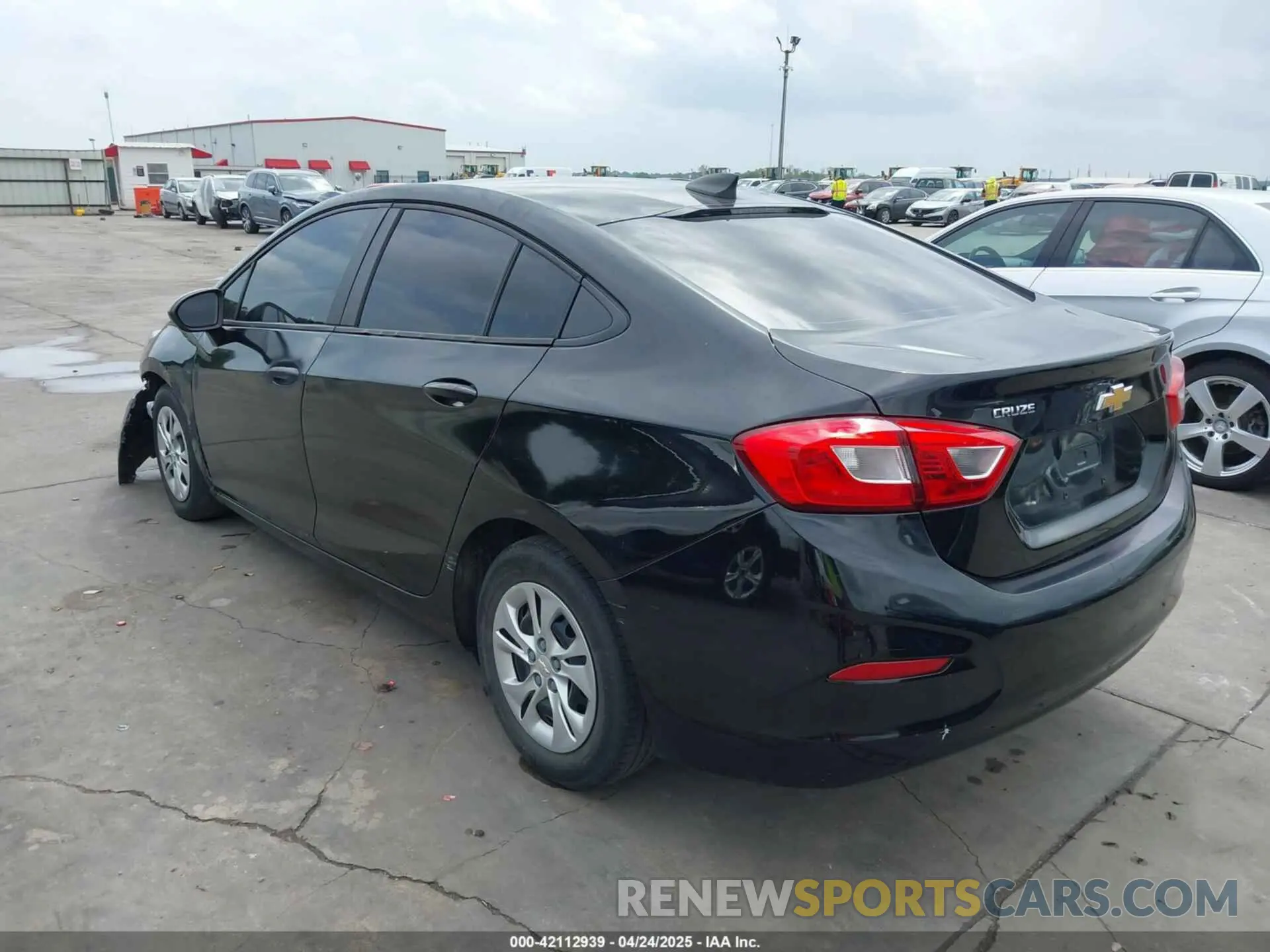 3 Photograph of a damaged car 1G1BC5SM7K7120507 CHEVROLET CRUZE 2019