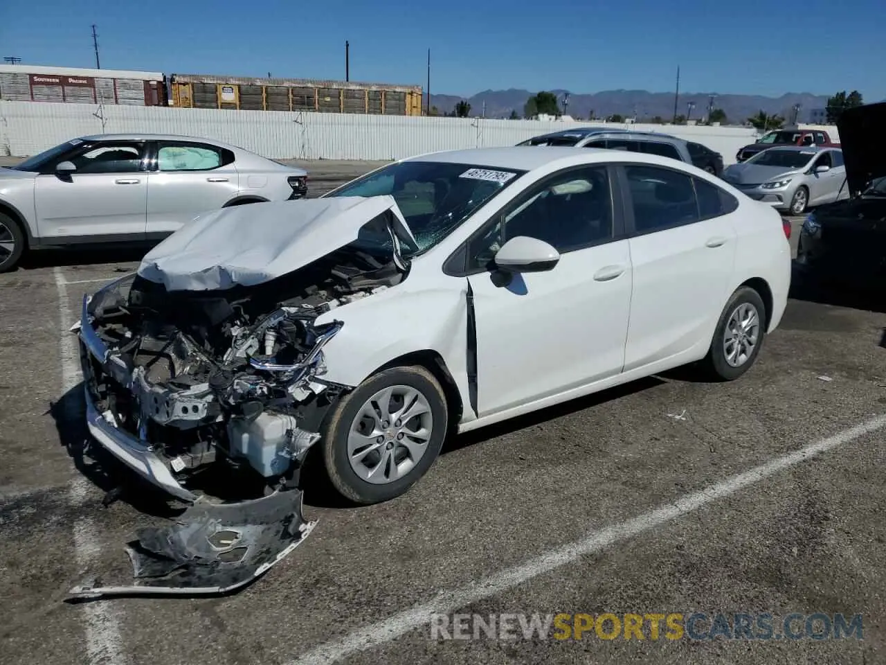 1 Photograph of a damaged car 1G1BC5SM7K7123231 CHEVROLET CRUZE 2019