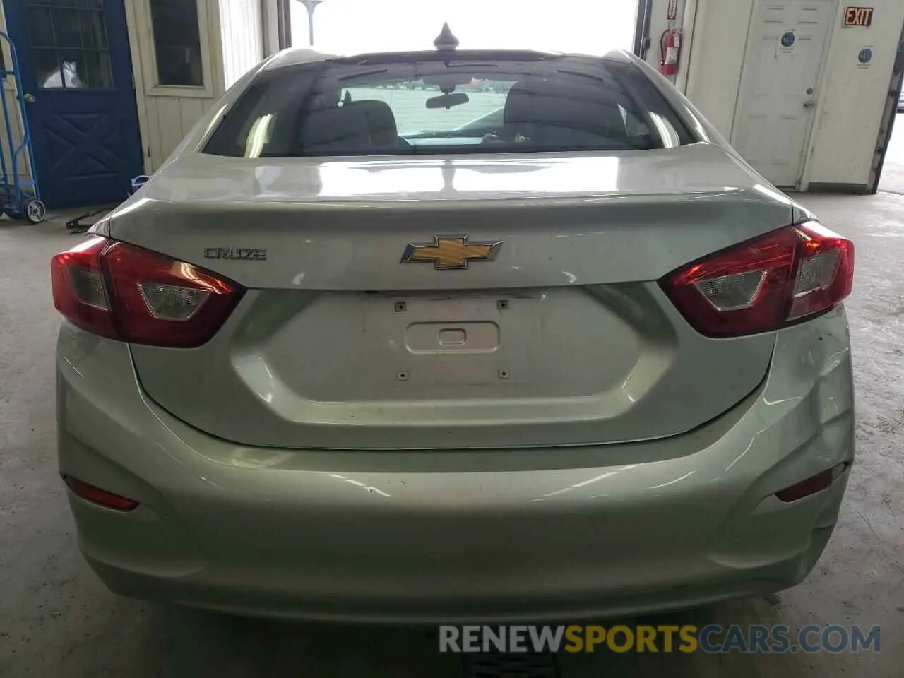 6 Photograph of a damaged car 1G1BC5SM7K7129711 CHEVROLET CRUZE 2019