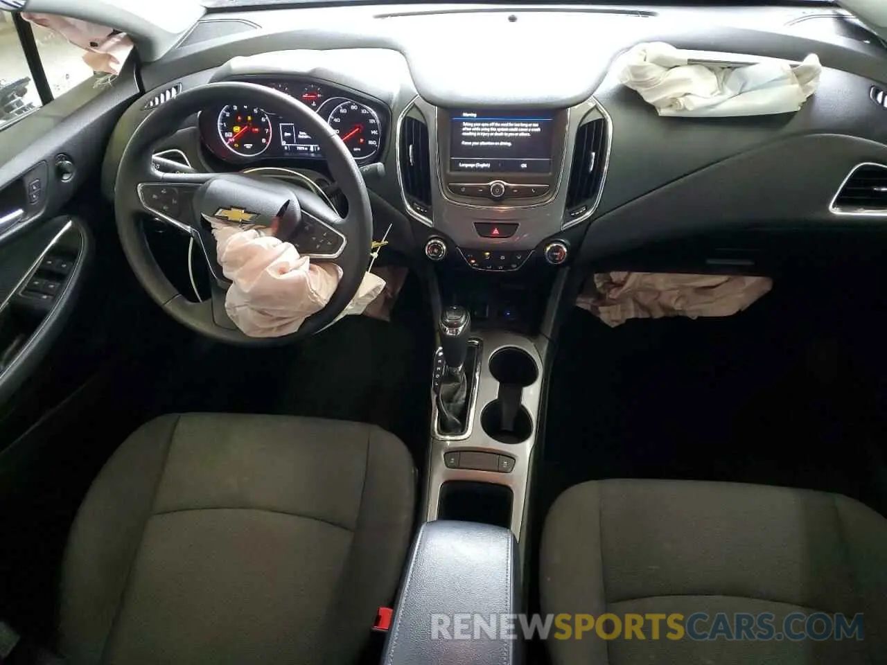 8 Photograph of a damaged car 1G1BC5SM7K7129711 CHEVROLET CRUZE 2019
