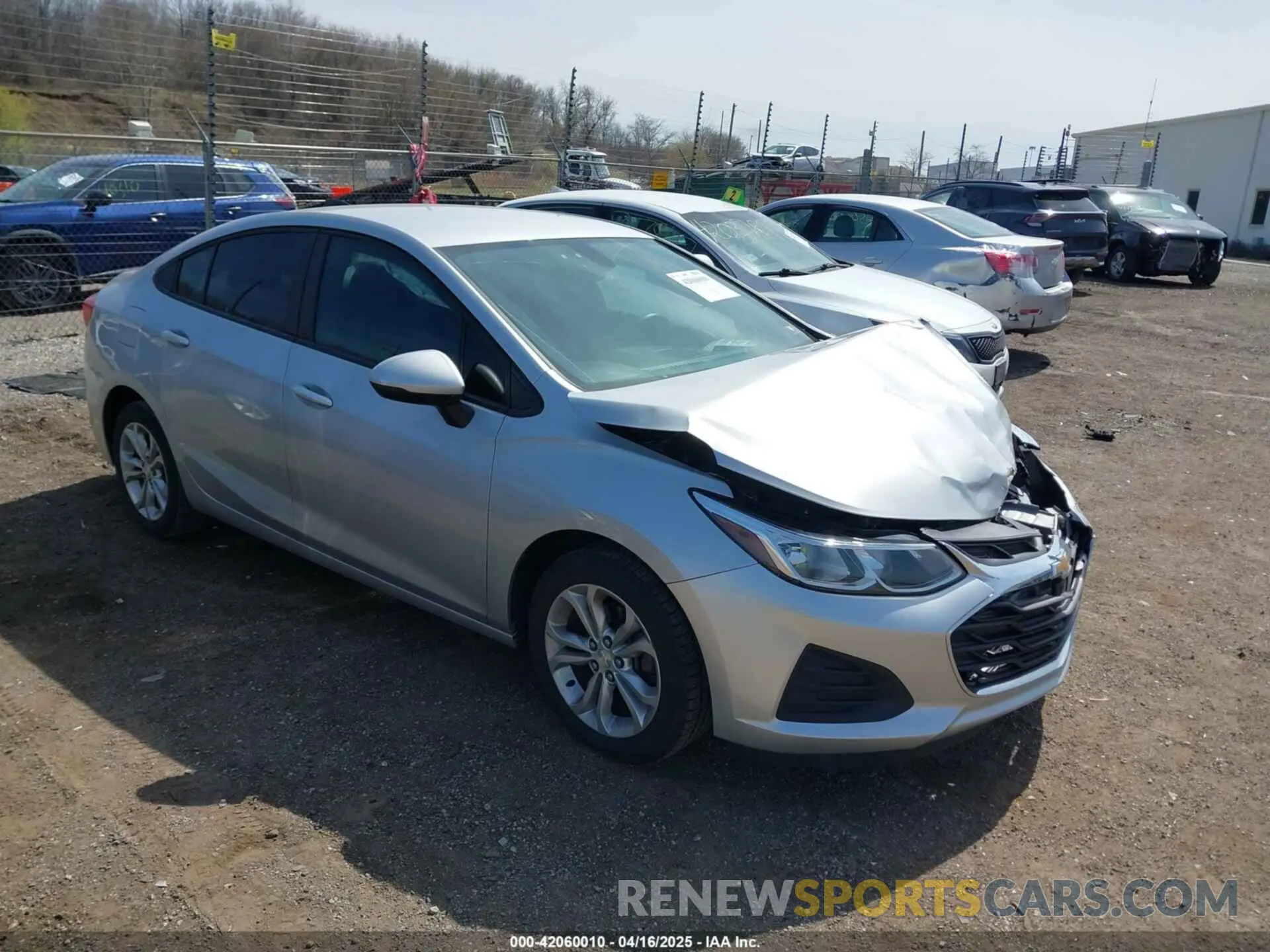 1 Photograph of a damaged car 1G1BC5SM7K7135668 CHEVROLET CRUZE 2019