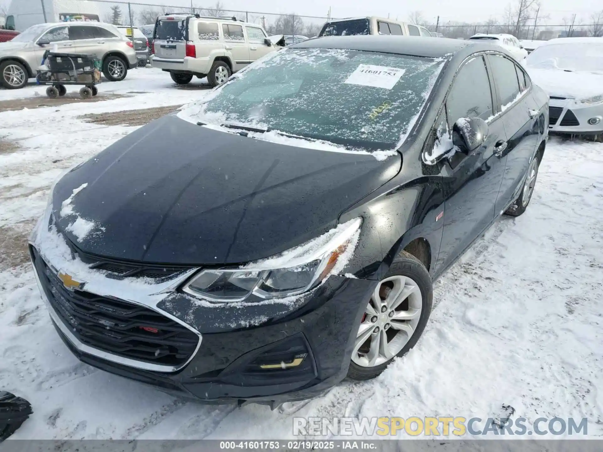 2 Photograph of a damaged car 1G1BC5SM8K7109774 CHEVROLET CRUZE 2019