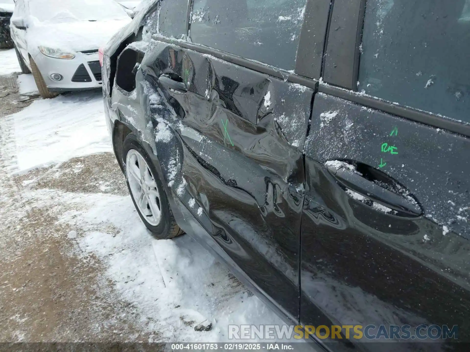 22 Photograph of a damaged car 1G1BC5SM8K7109774 CHEVROLET CRUZE 2019