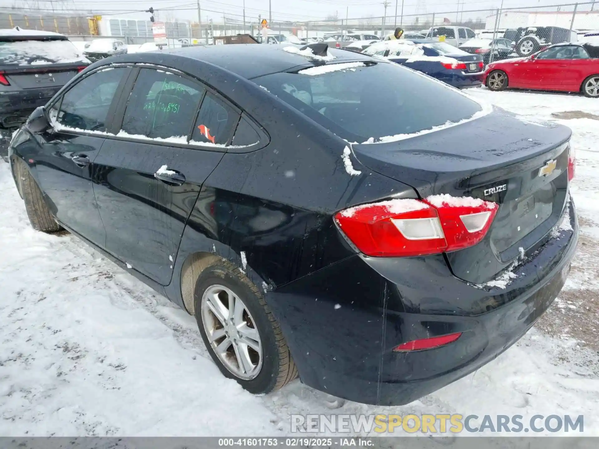 3 Photograph of a damaged car 1G1BC5SM8K7109774 CHEVROLET CRUZE 2019