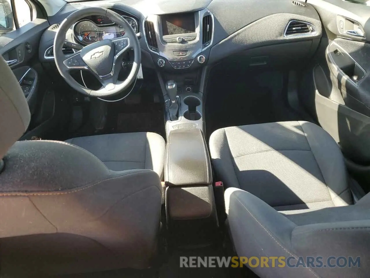 8 Photograph of a damaged car 1G1BC5SM8K7133301 CHEVROLET CRUZE 2019