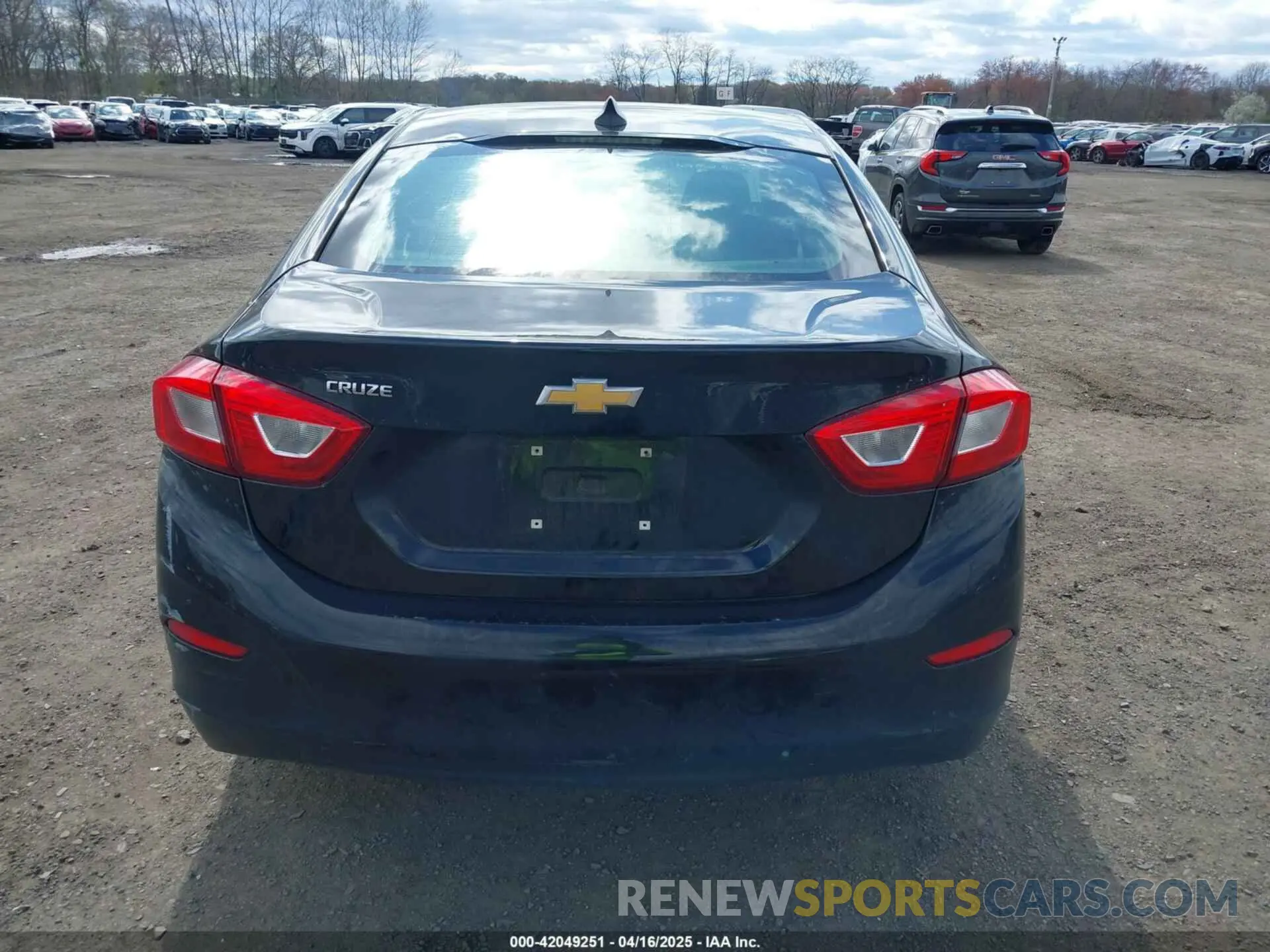 16 Photograph of a damaged car 1G1BC5SM8K7151216 CHEVROLET CRUZE 2019