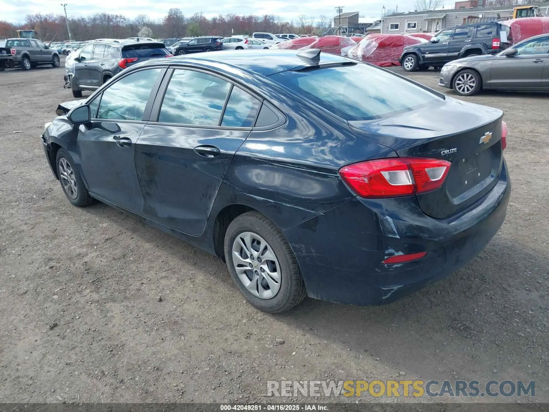 3 Photograph of a damaged car 1G1BC5SM8K7151216 CHEVROLET CRUZE 2019