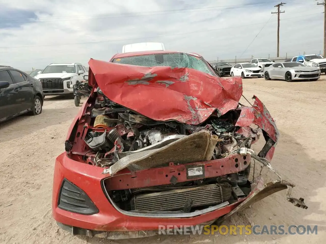 5 Photograph of a damaged car 1G1BC5SM9K7126633 CHEVROLET CRUZE 2019