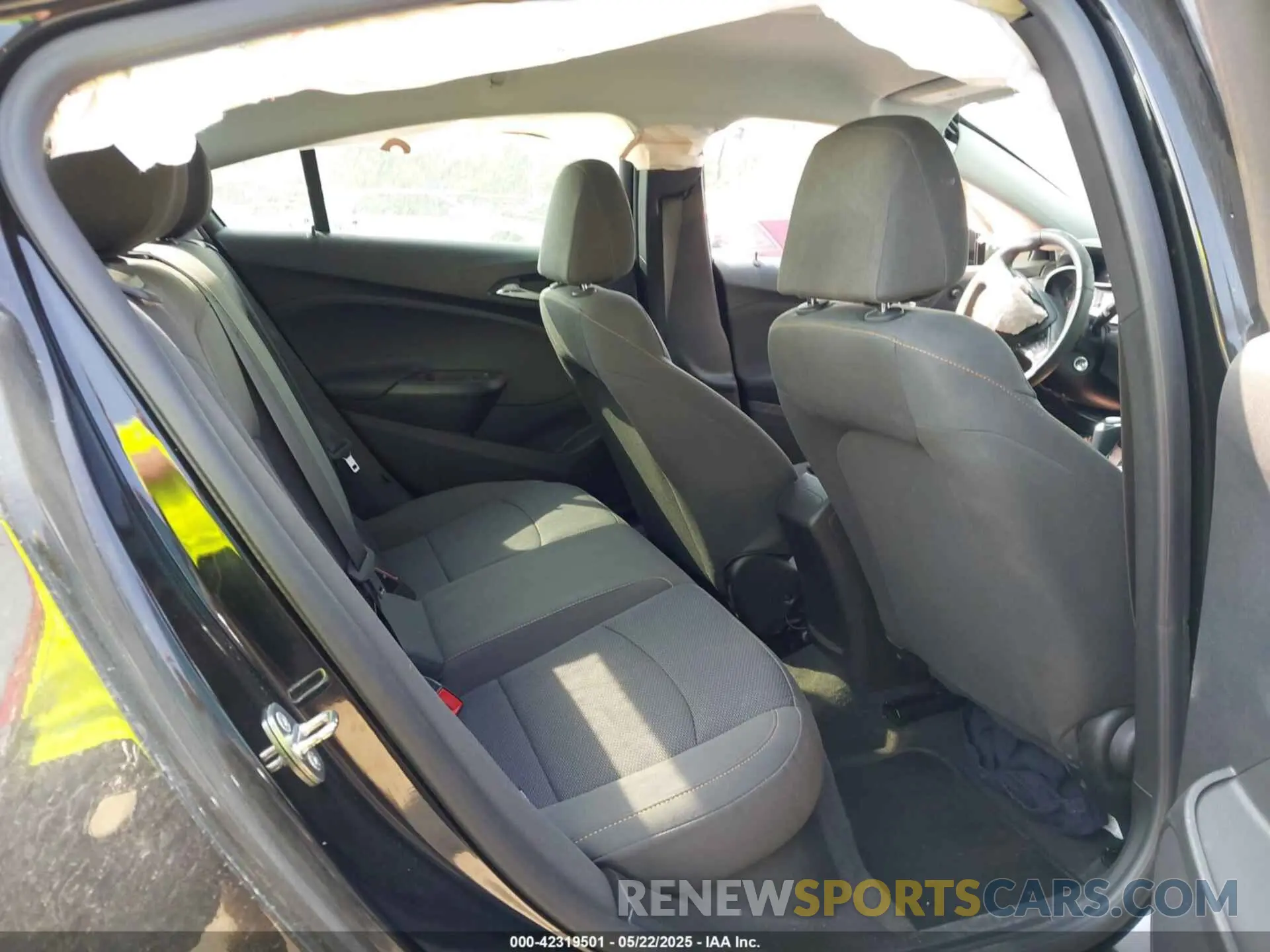 8 Photograph of a damaged car 1G1BC5SM9K7126910 CHEVROLET CRUZE 2019
