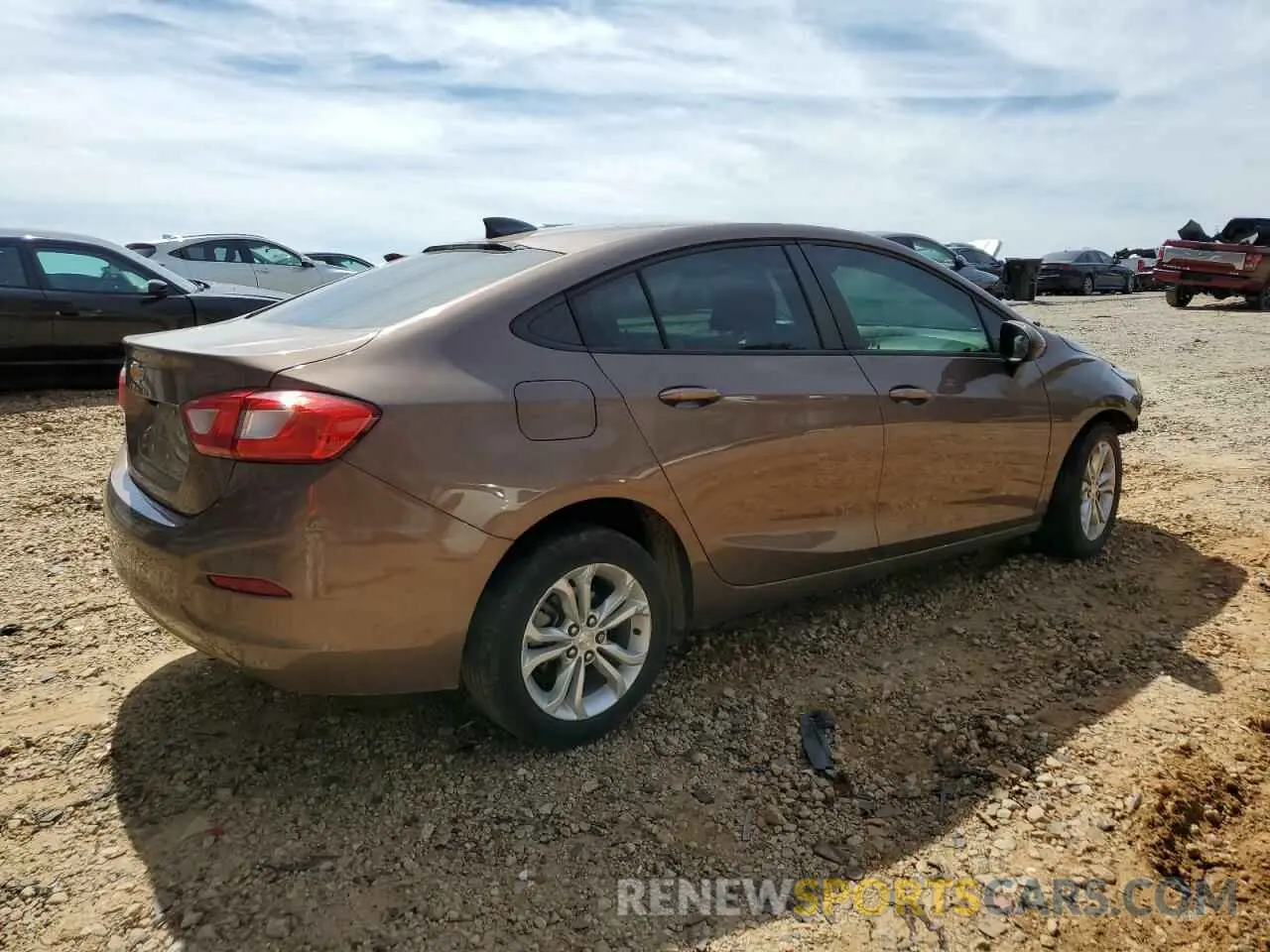 3 Photograph of a damaged car 1G1BC5SM9K7137423 CHEVROLET CRUZE 2019