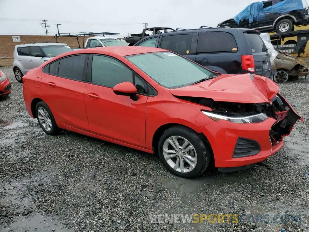 4 Photograph of a damaged car 1G1BC5SM9K7142153 CHEVROLET CRUZE 2019