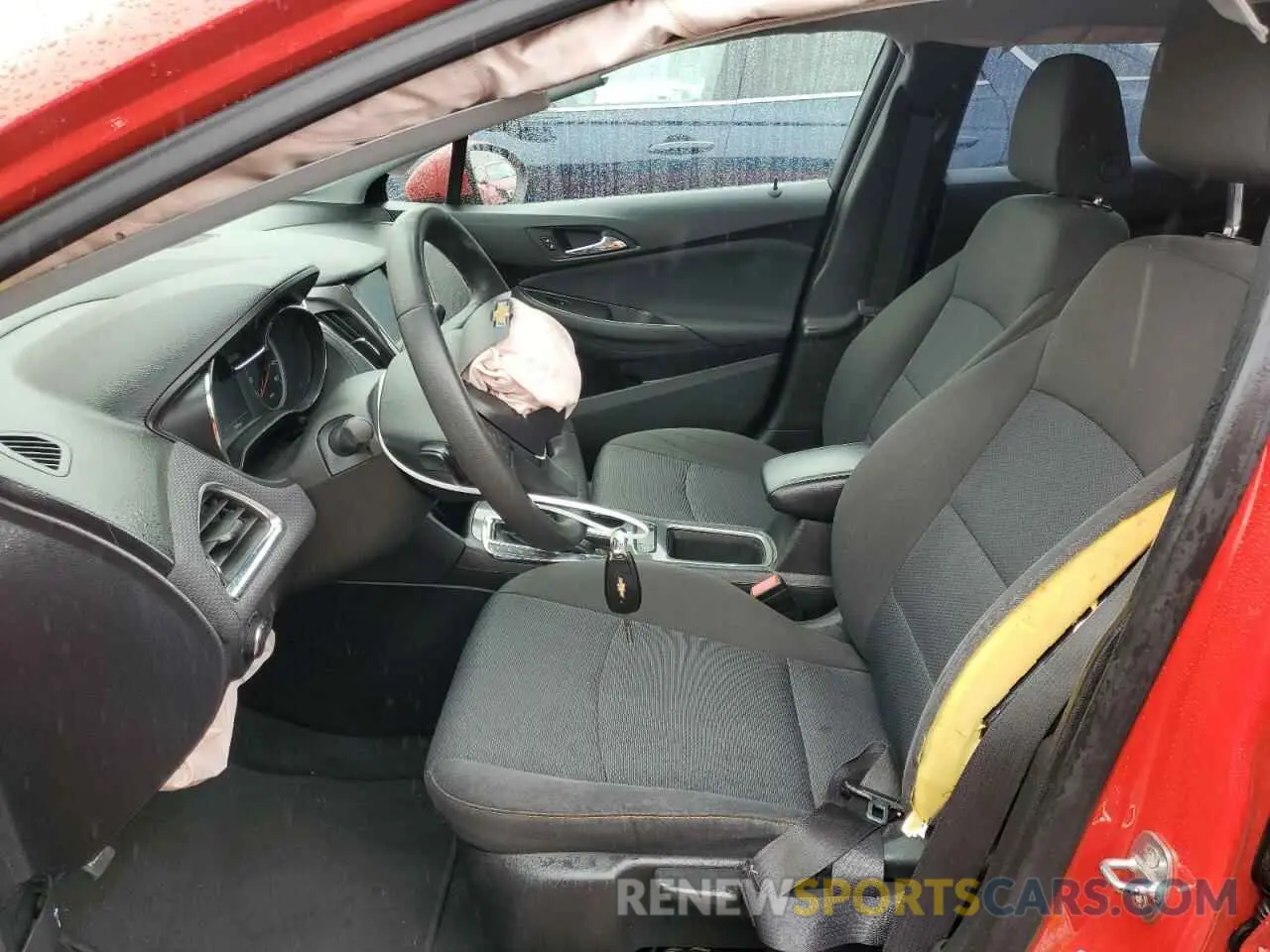 7 Photograph of a damaged car 1G1BC5SM9K7142153 CHEVROLET CRUZE 2019