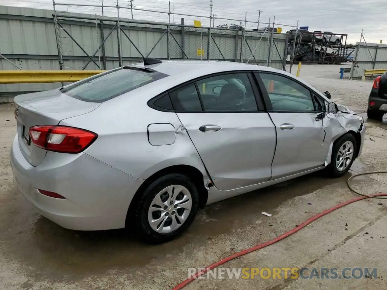 3 Photograph of a damaged car 1G1BC5SM9K7145554 CHEVROLET CRUZE 2019