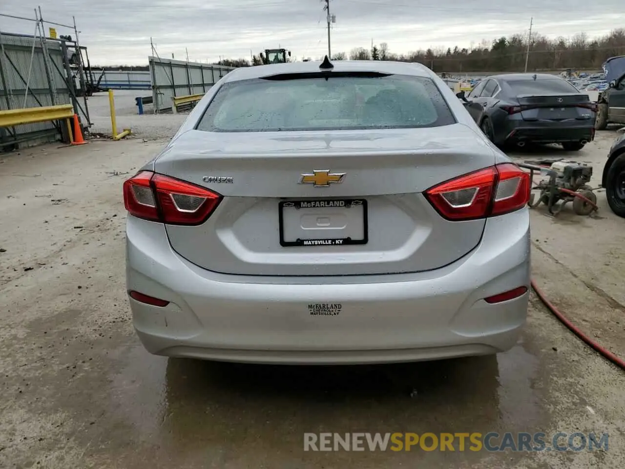 6 Photograph of a damaged car 1G1BC5SM9K7145554 CHEVROLET CRUZE 2019