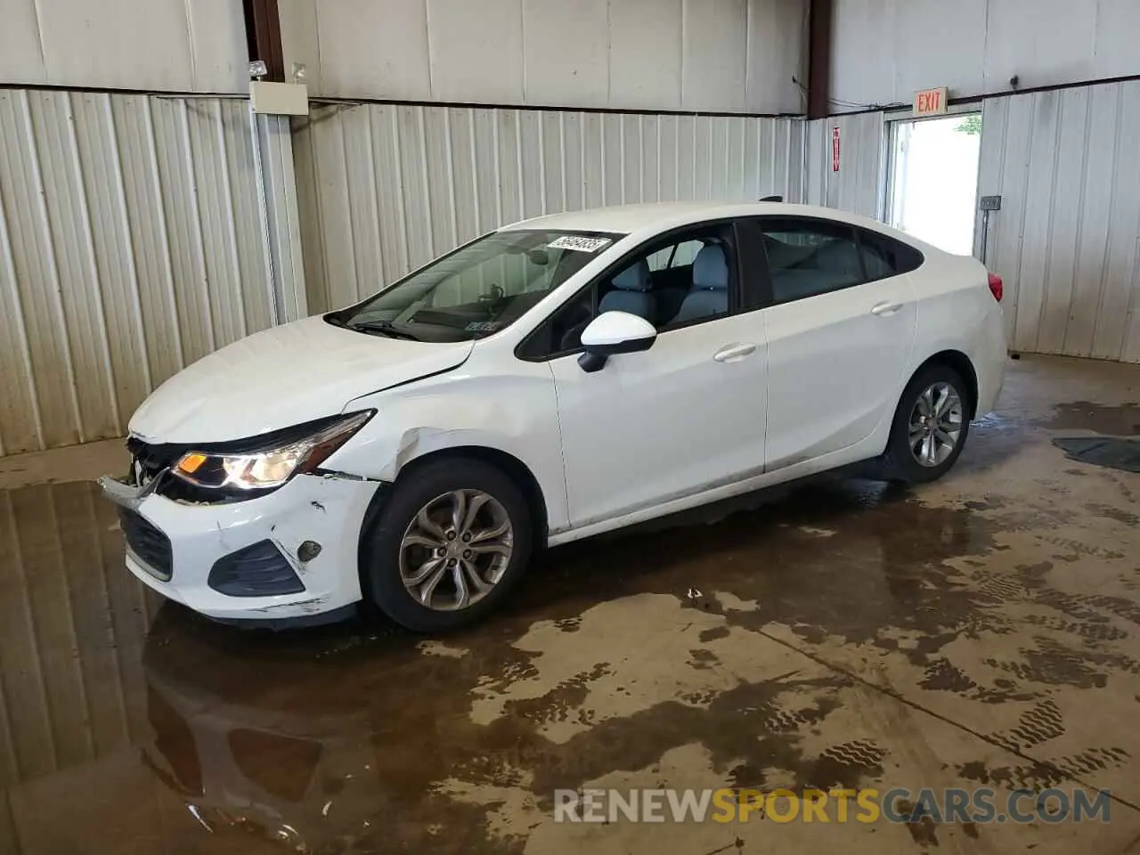 1 Photograph of a damaged car 1G1BC5SMXK7111073 CHEVROLET CRUZE 2019