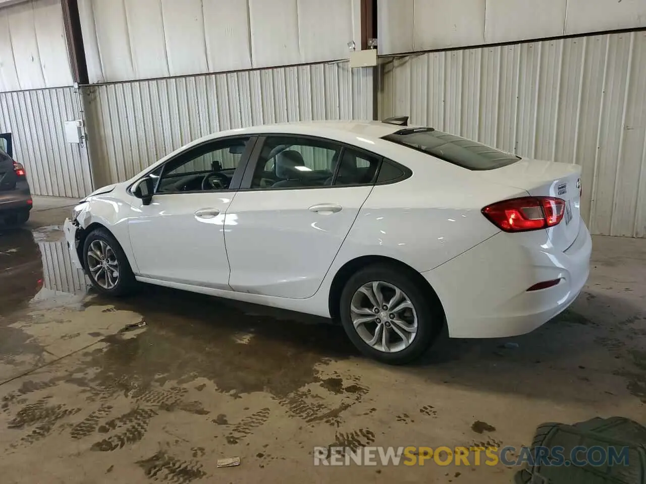 2 Photograph of a damaged car 1G1BC5SMXK7111073 CHEVROLET CRUZE 2019