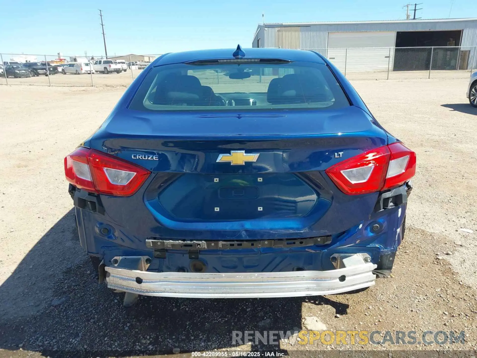 17 Photograph of a damaged car 1G1BE5SM0K7114963 CHEVROLET CRUZE 2019