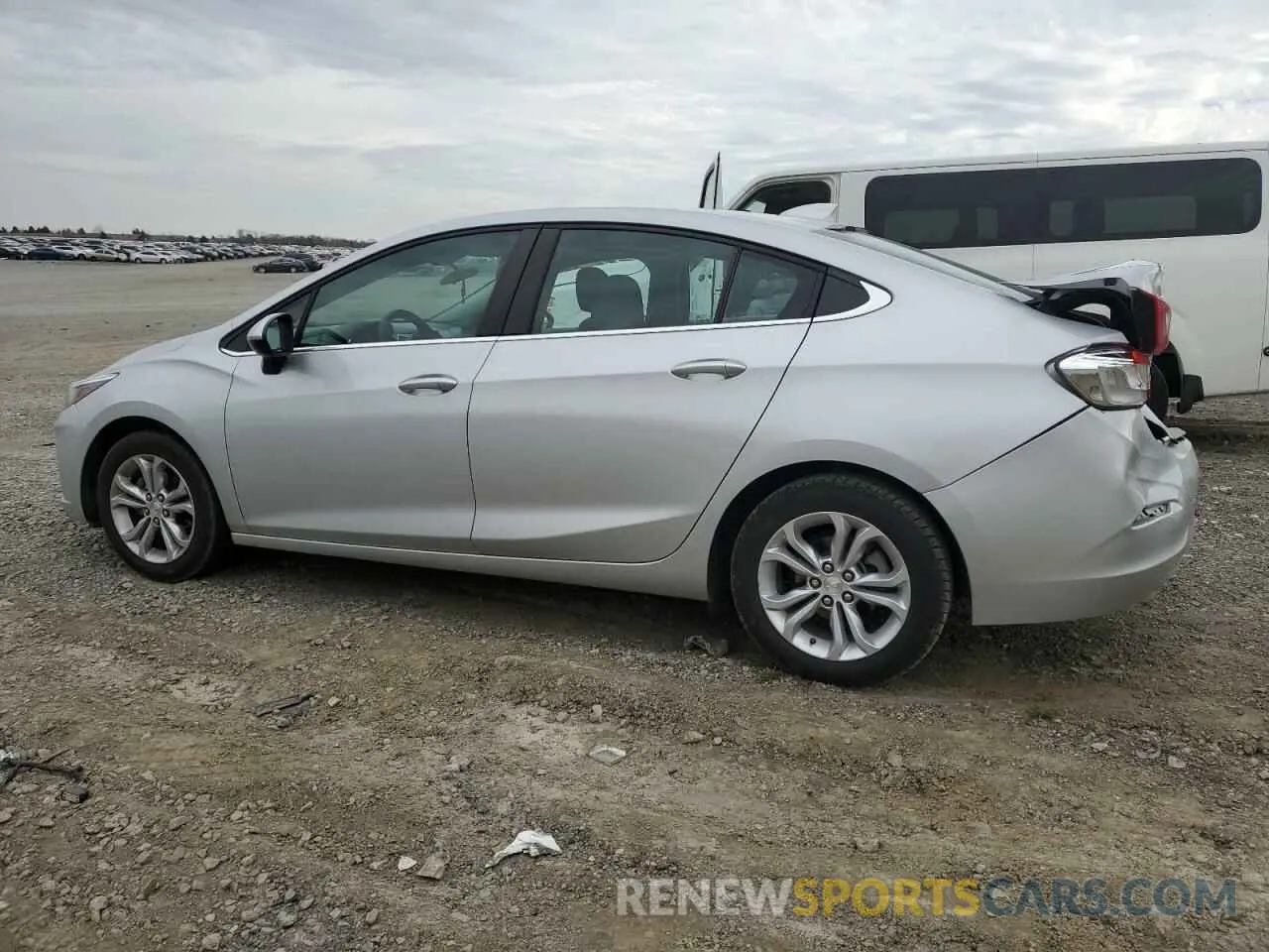 2 Photograph of a damaged car 1G1BE5SM0K7117359 CHEVROLET CRUZE 2019