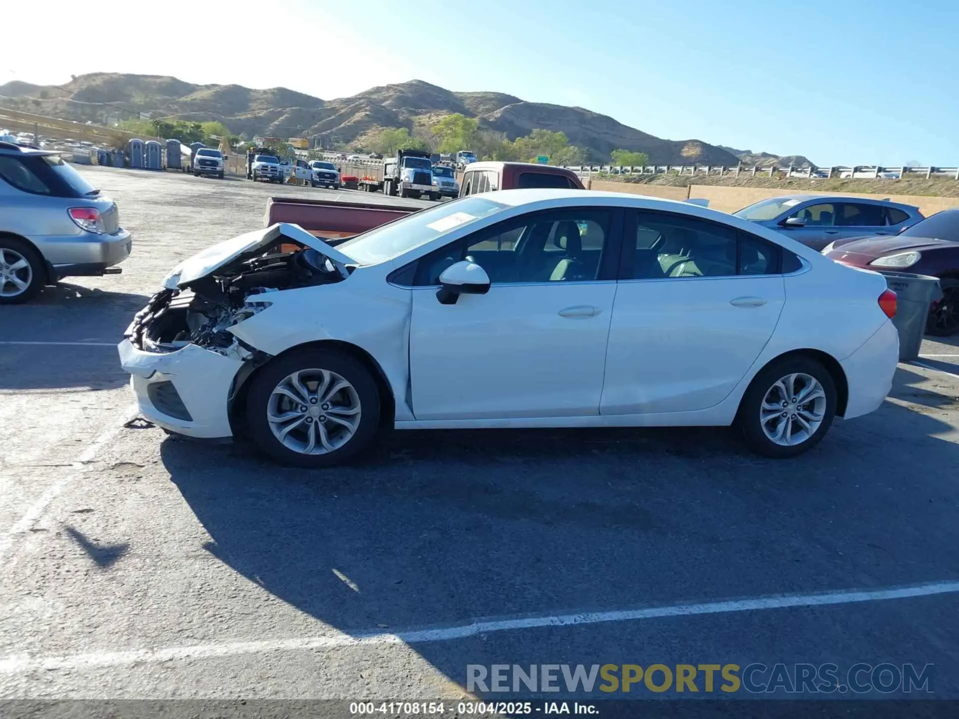 15 Photograph of a damaged car 1G1BE5SM0K7121251 CHEVROLET CRUZE 2019