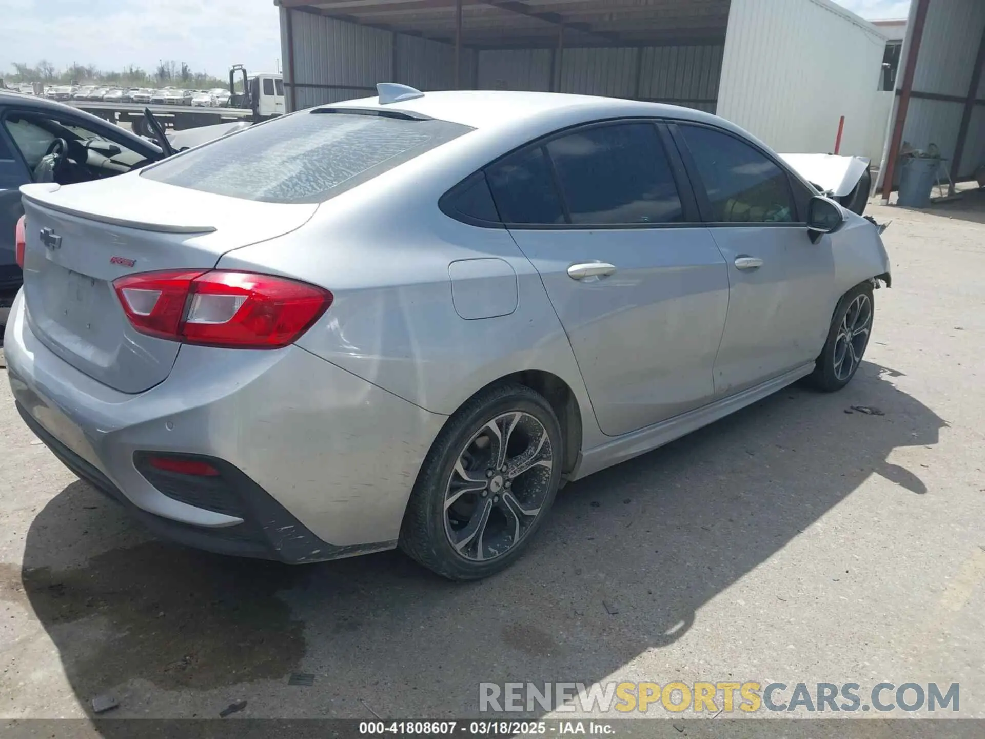 4 Photograph of a damaged car 1G1BE5SM0K7129320 CHEVROLET CRUZE 2019