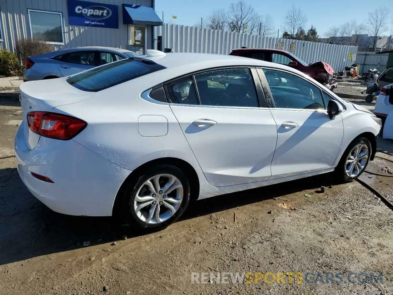 3 Photograph of a damaged car 1G1BE5SM0K7147123 CHEVROLET CRUZE 2019