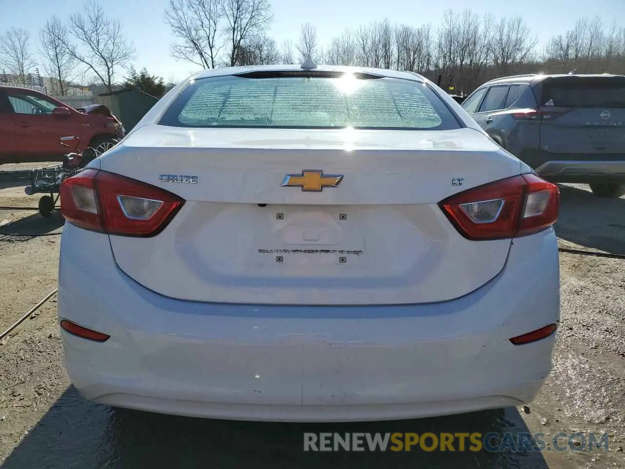 6 Photograph of a damaged car 1G1BE5SM0K7147123 CHEVROLET CRUZE 2019