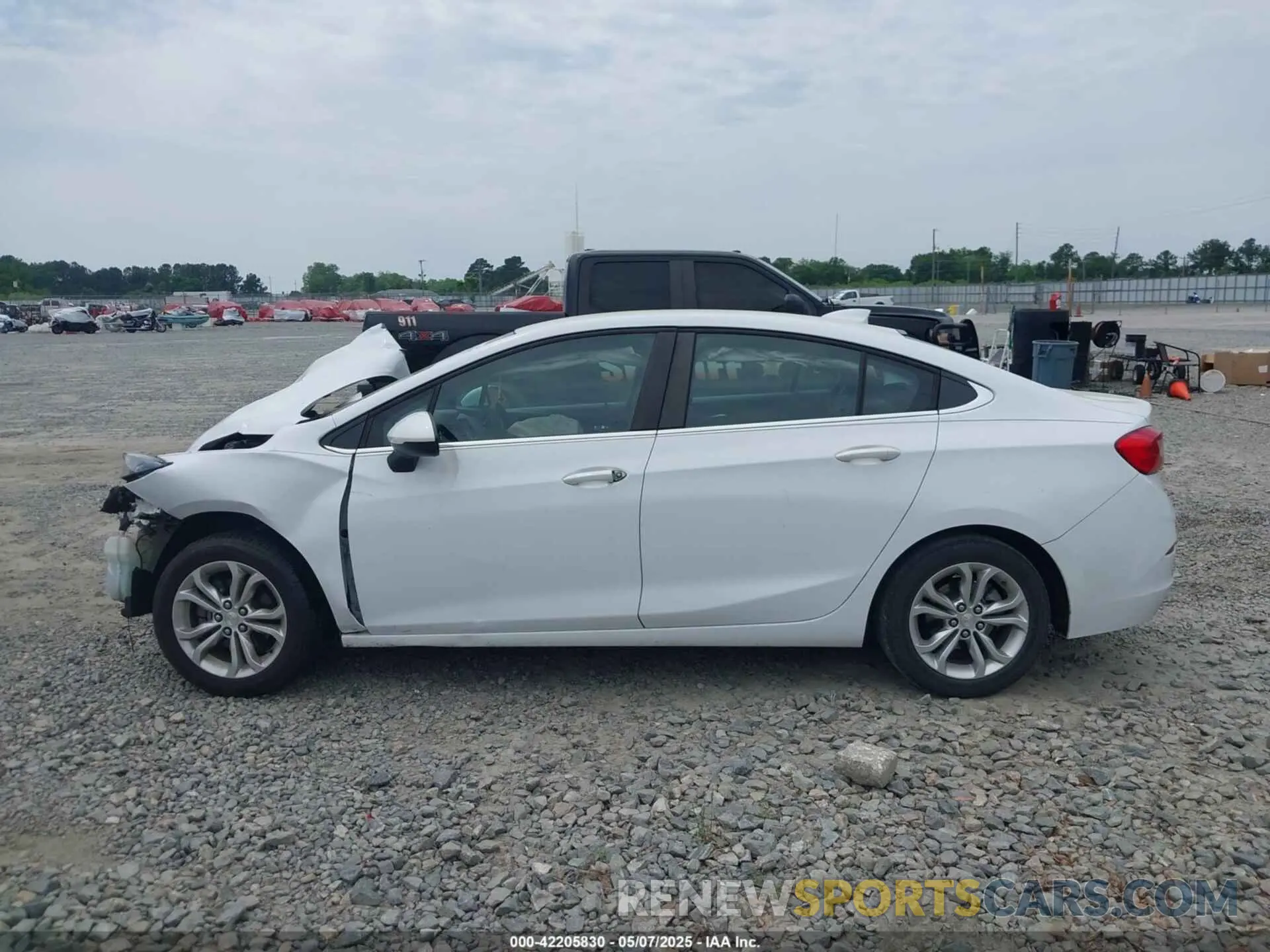 14 Photograph of a damaged car 1G1BE5SM1K7115779 CHEVROLET CRUZE 2019