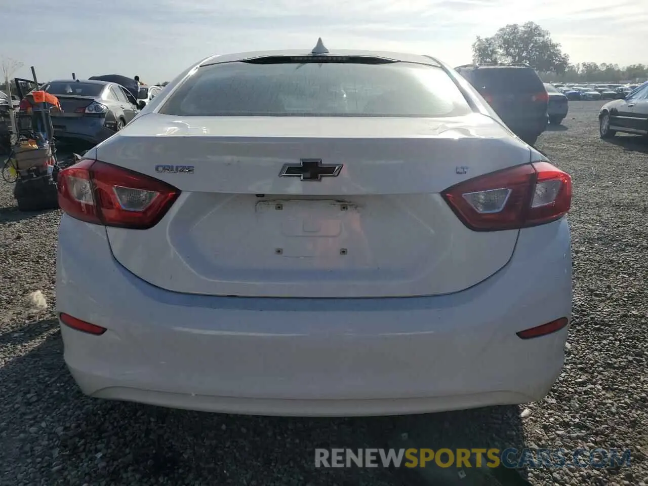 6 Photograph of a damaged car 1G1BE5SM1K7120545 CHEVROLET CRUZE 2019