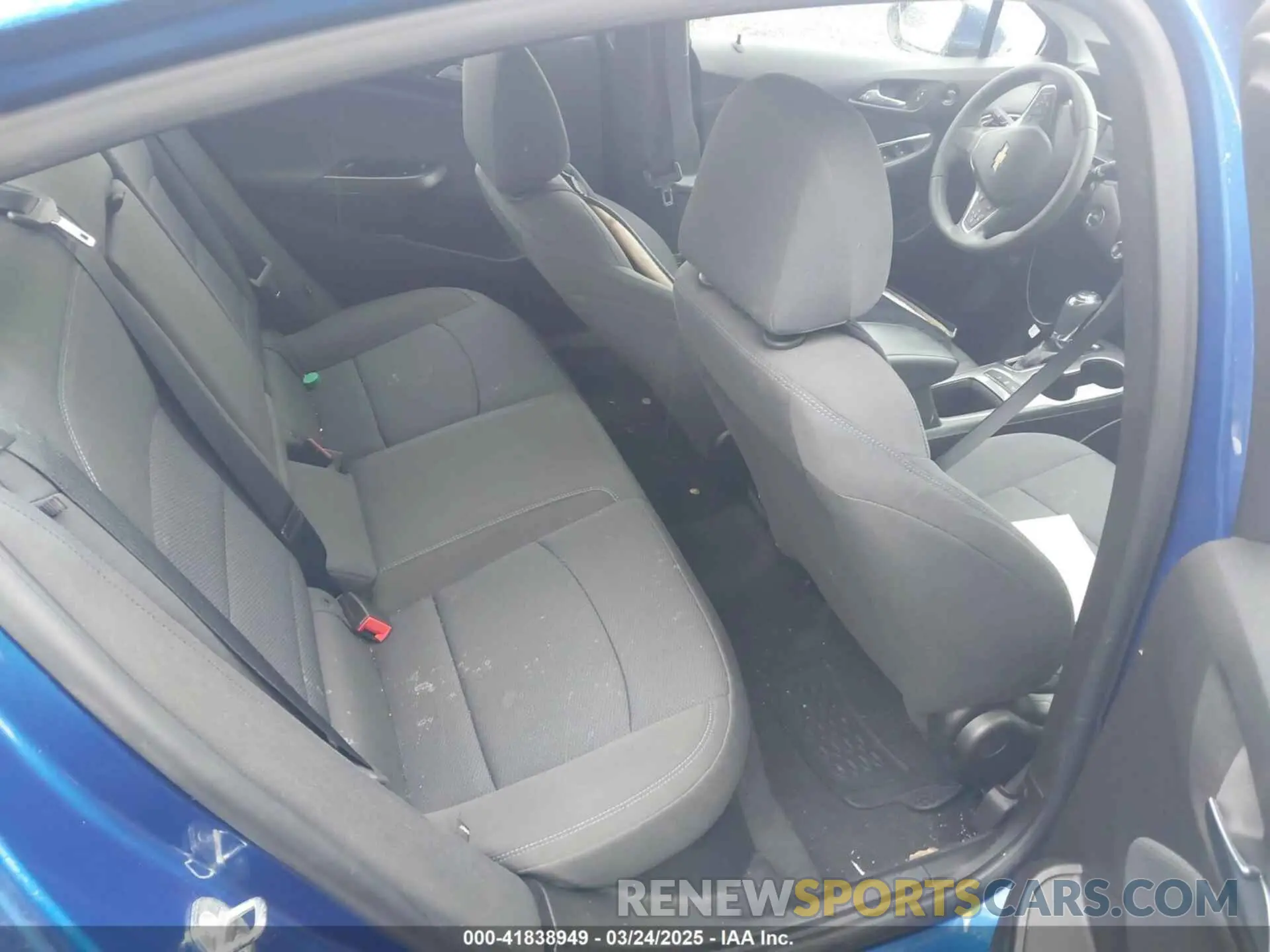 8 Photograph of a damaged car 1G1BE5SM1K7122389 CHEVROLET CRUZE 2019