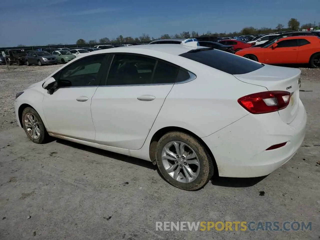 2 Photograph of a damaged car 1G1BE5SM1K7125289 CHEVROLET CRUZE 2019