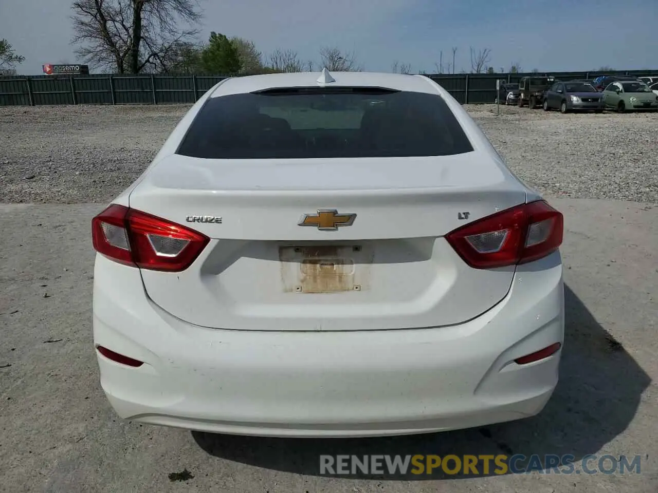 6 Photograph of a damaged car 1G1BE5SM1K7125289 CHEVROLET CRUZE 2019