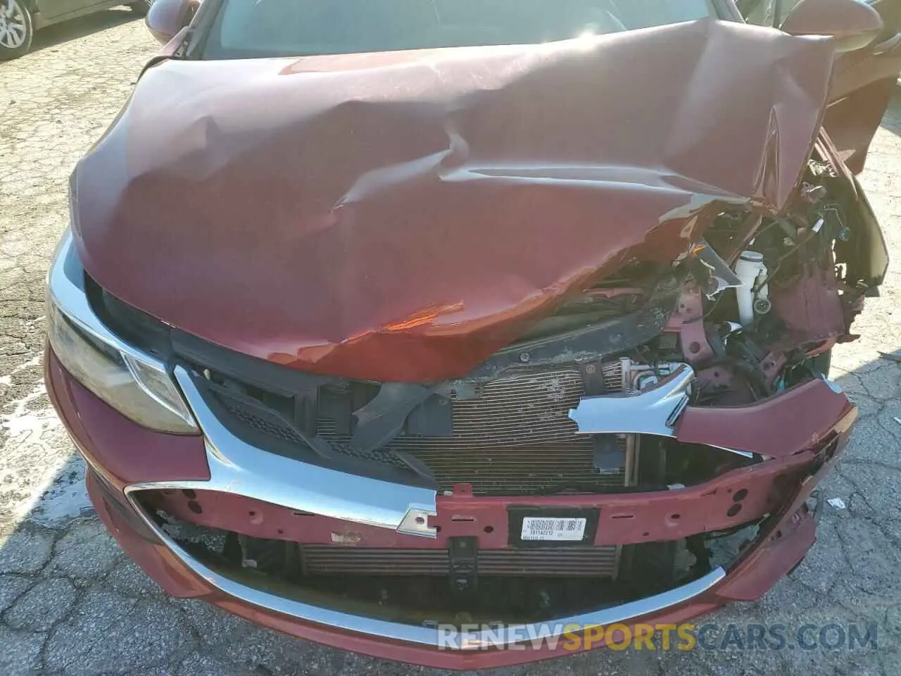 12 Photograph of a damaged car 1G1BE5SM1K7139788 CHEVROLET CRUZE 2019