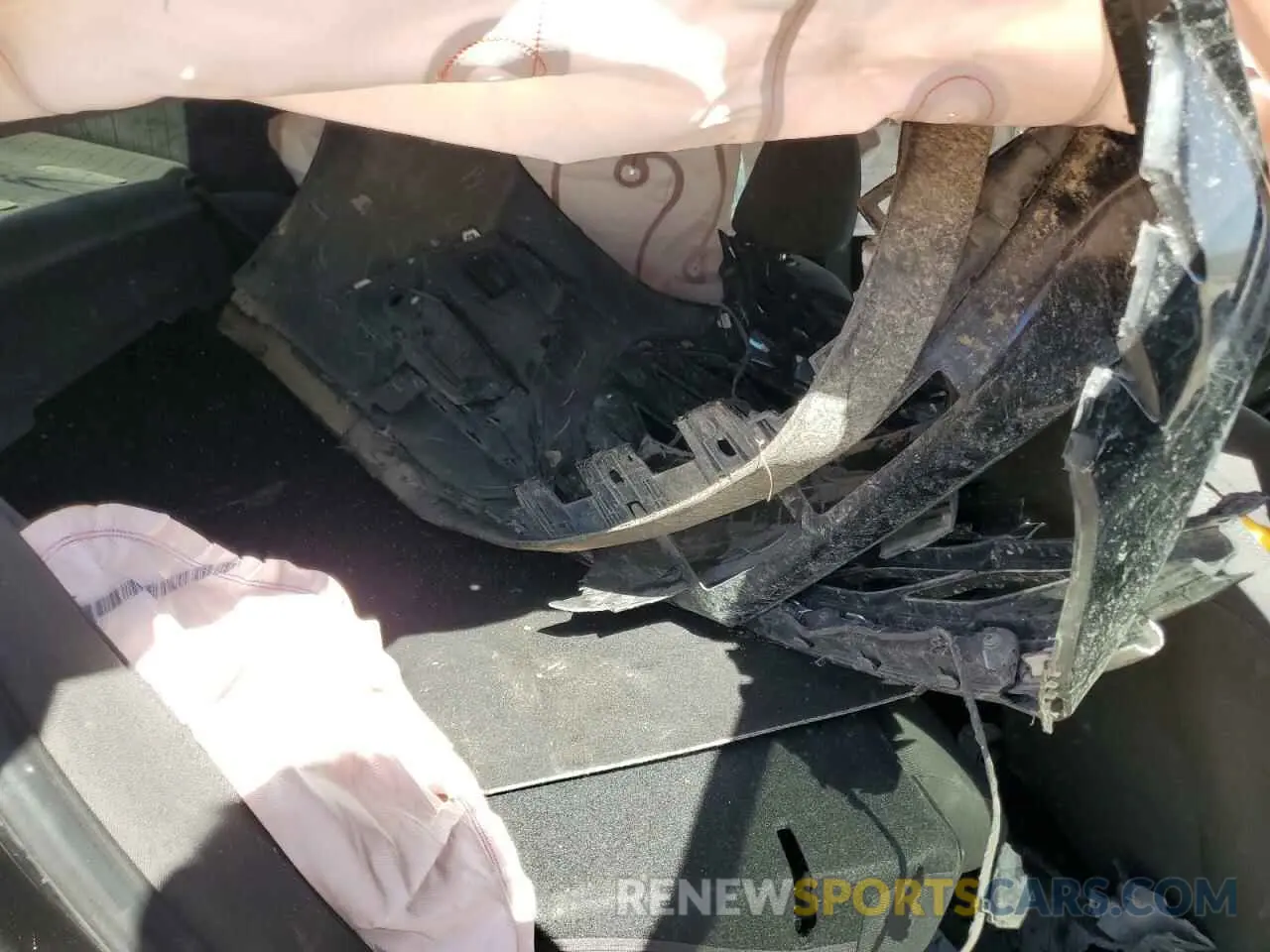 10 Photograph of a damaged car 1G1BE5SM1K7140732 CHEVROLET CRUZE 2019
