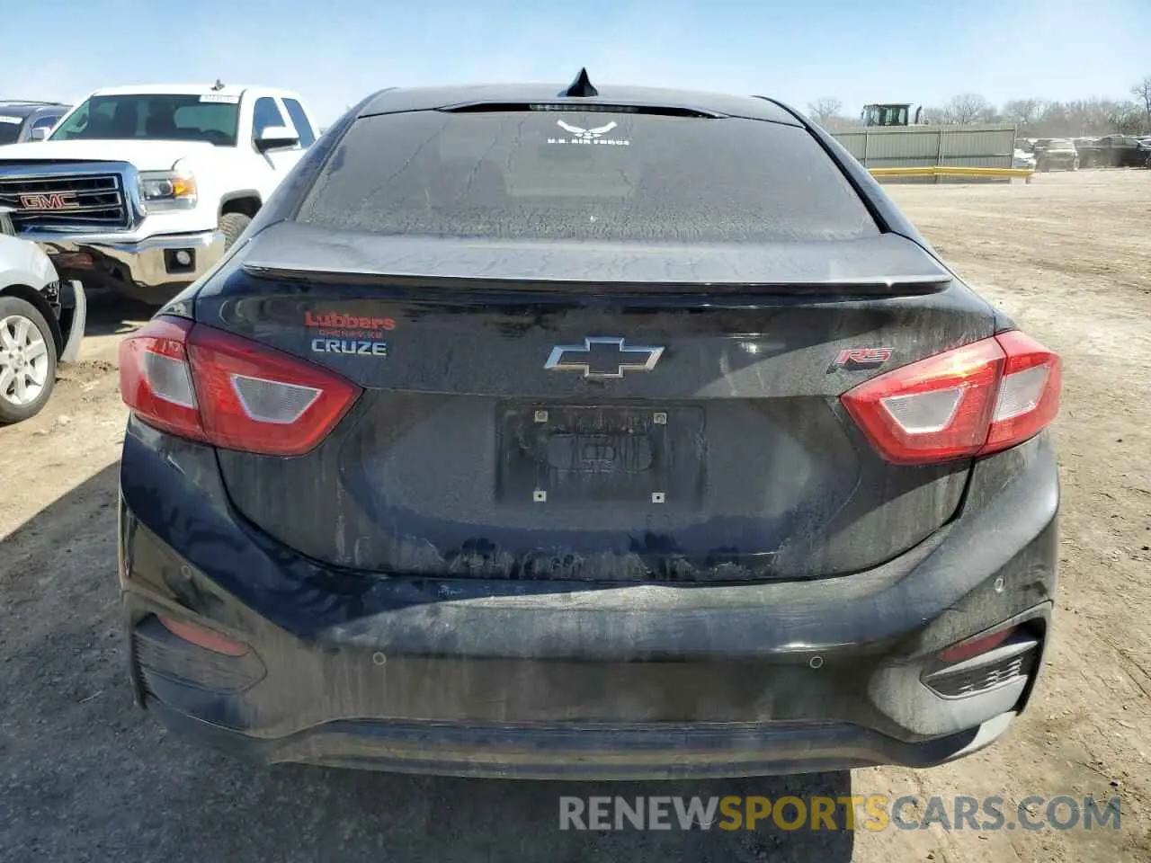 6 Photograph of a damaged car 1G1BE5SM1K7140732 CHEVROLET CRUZE 2019