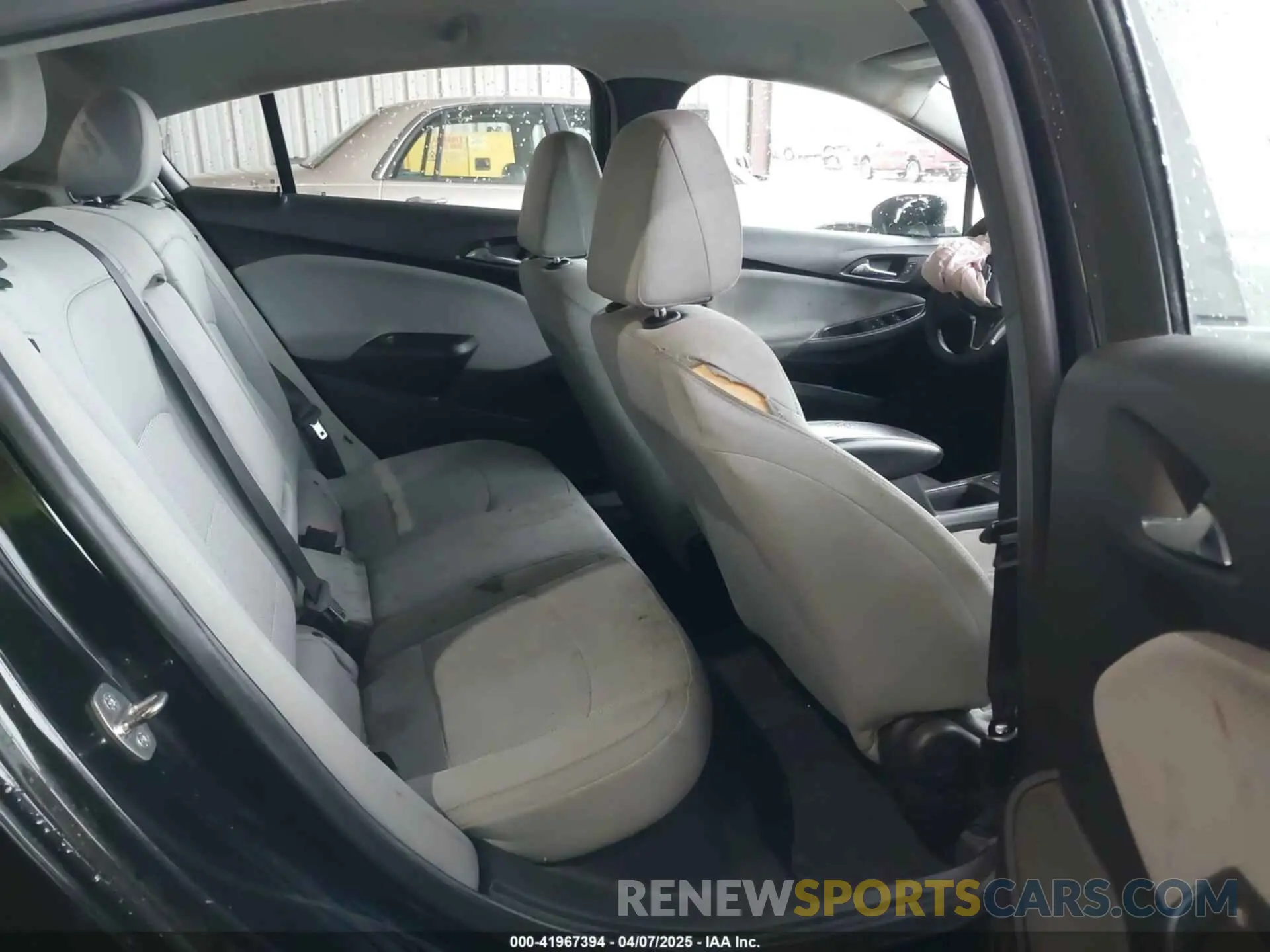 8 Photograph of a damaged car 1G1BE5SM1K7140987 CHEVROLET CRUZE 2019