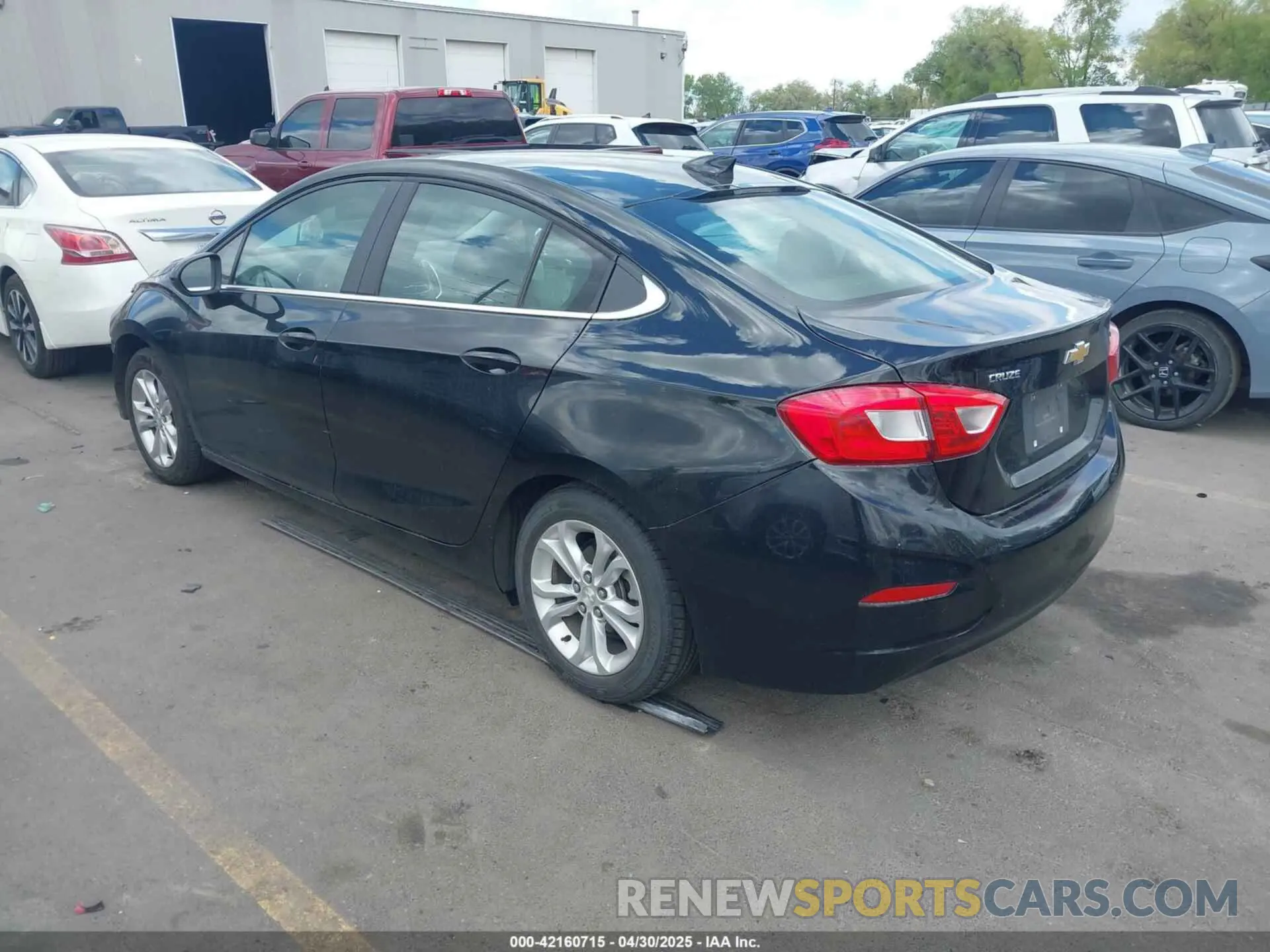 3 Photograph of a damaged car 1G1BE5SM1K7141234 CHEVROLET CRUZE 2019